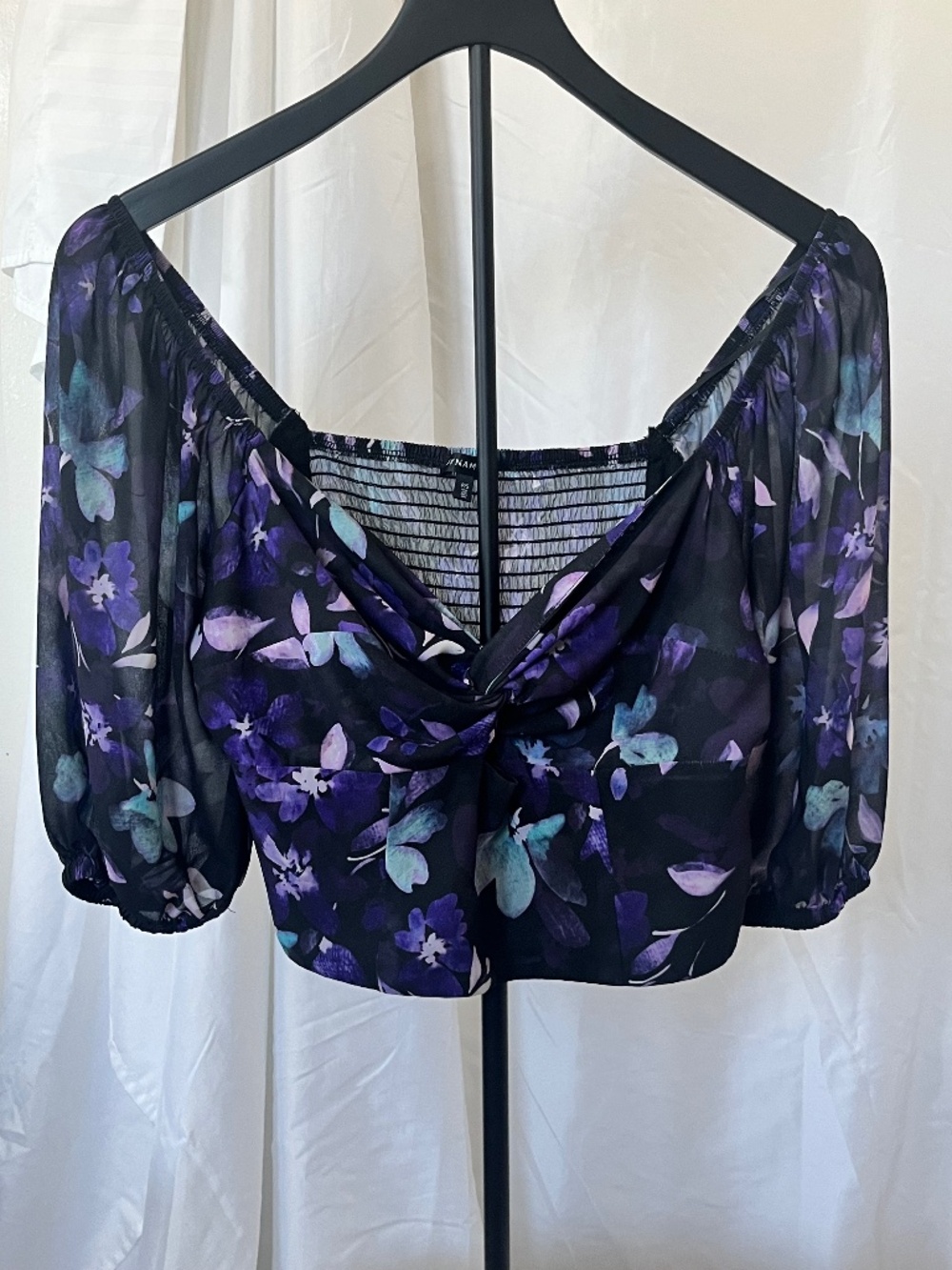 Dynamite Floral Off-Shoulder Crop Top Size Small